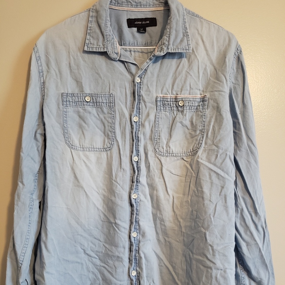Adam Levine Buttondown